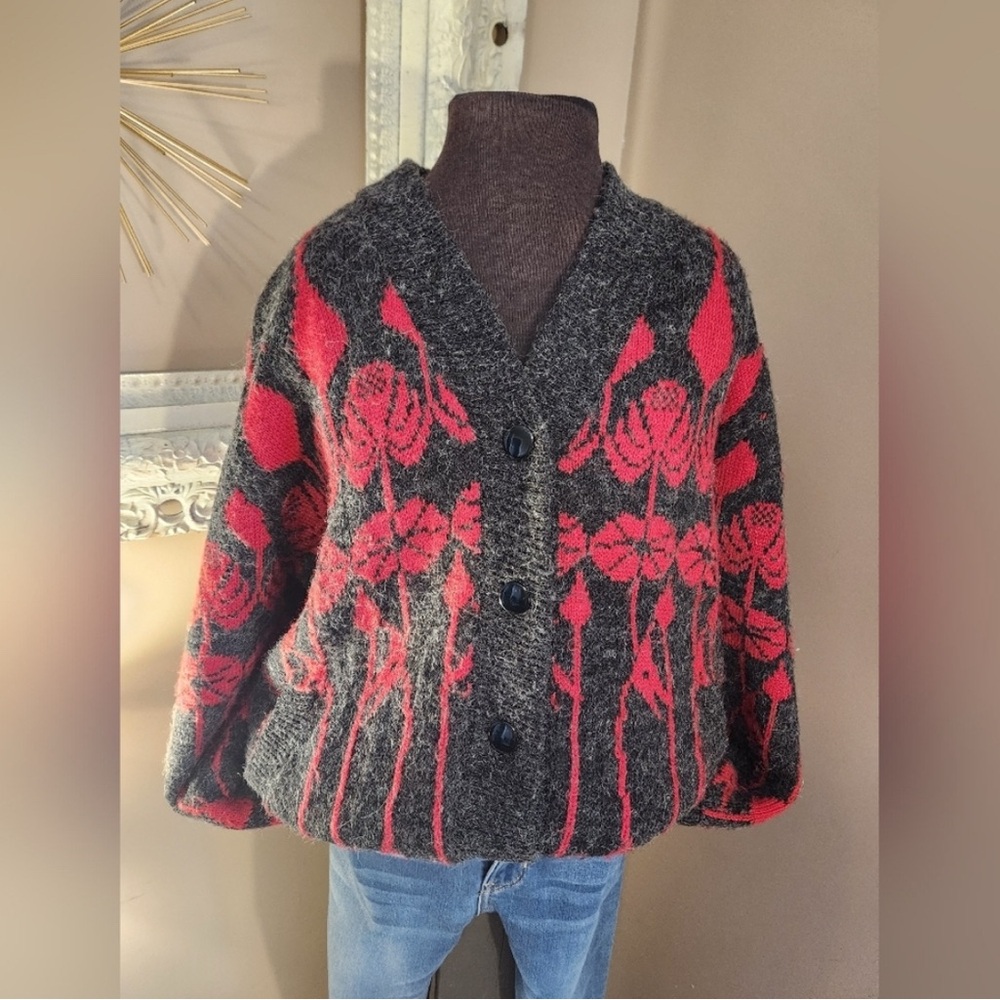 Vintage Floral Quilted Cardigan-Medium